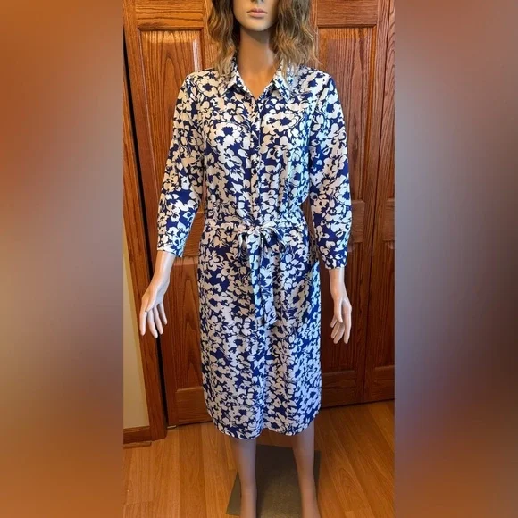 Monteau Los Angeles Women’s Dress Size Large Blue & White Floral Buttons - Picture 1 of 16